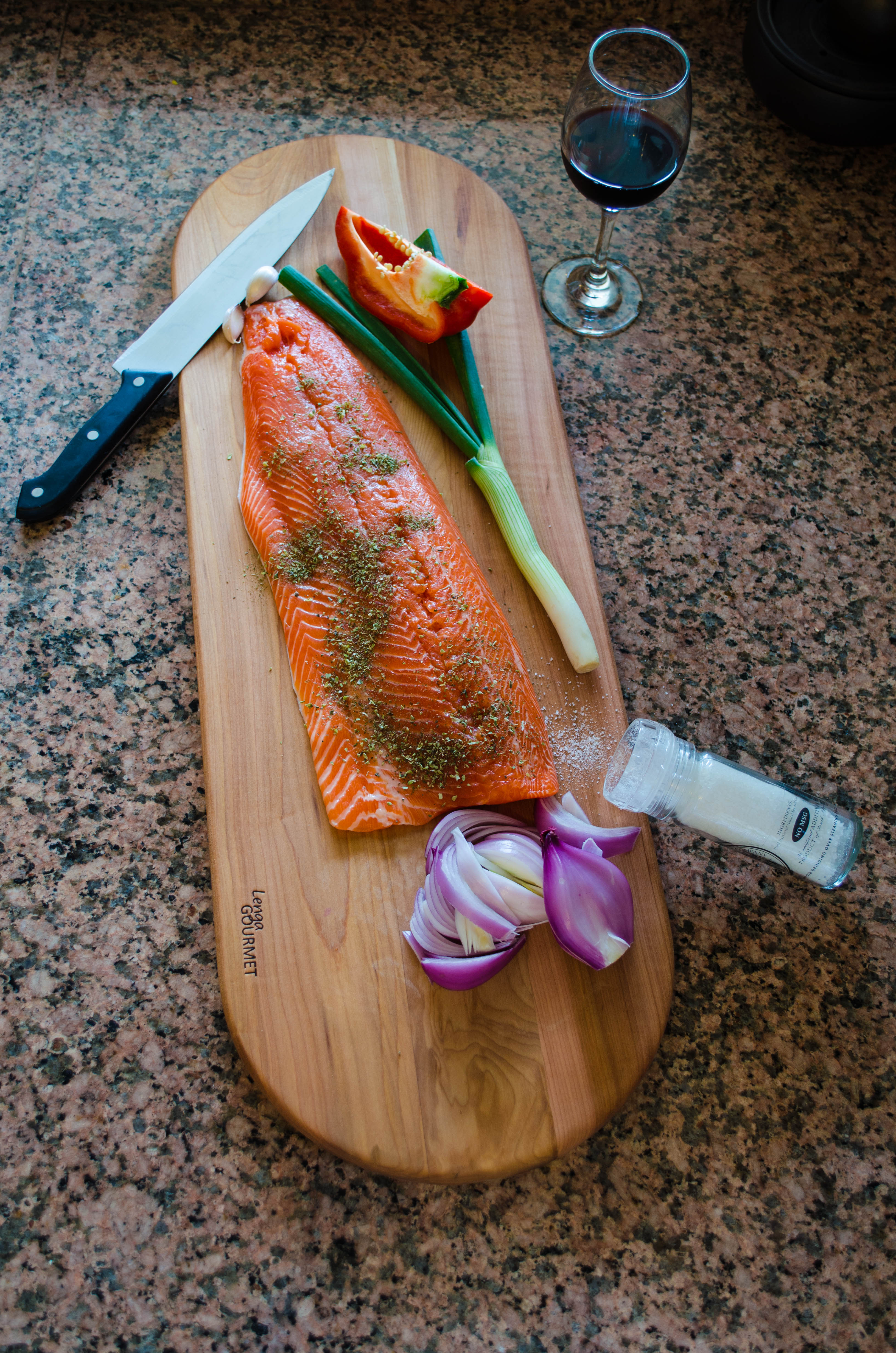 TABLA CIRCULAR SALMON 600