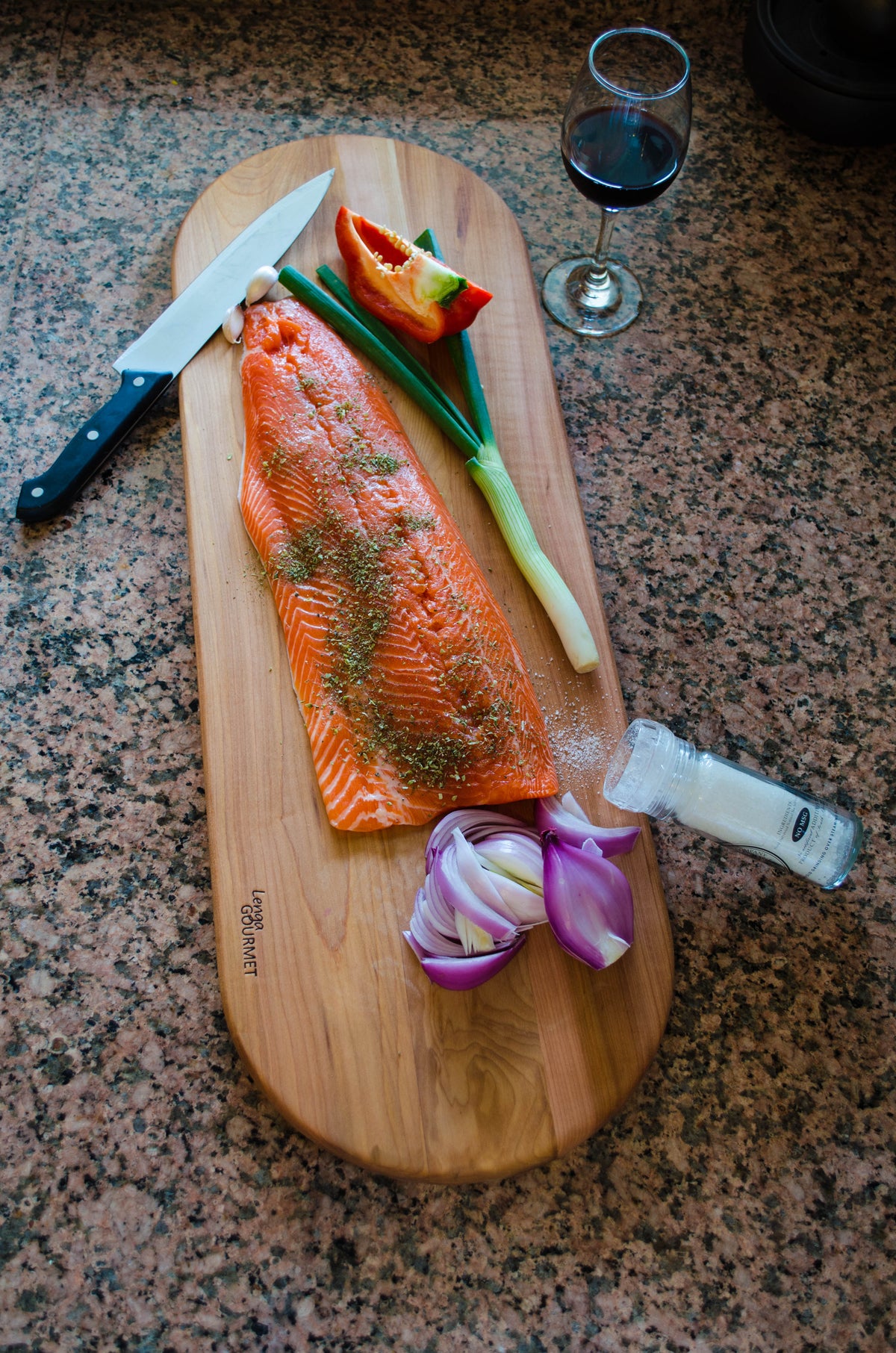 TABLA CIRCULAR SALMON 600